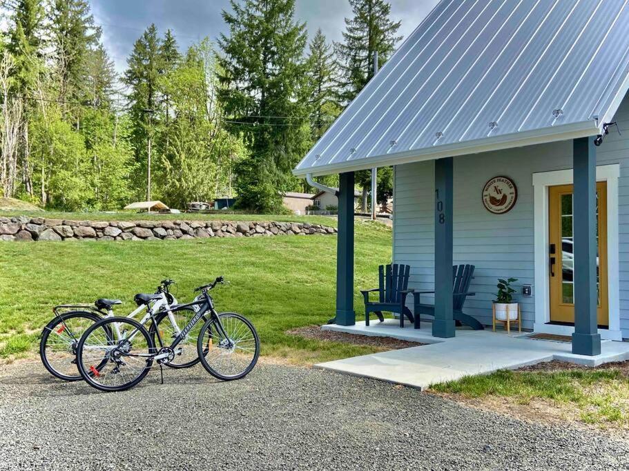 Romantic Cozy Cabin Walk To Lake Hot Tub Bikes Kayaks Grill Onalaska Extérieur photo